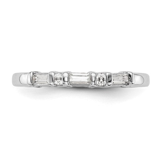 14k White Gold 1/4 carat Round/Baguette Diamond Complete Wedding Band